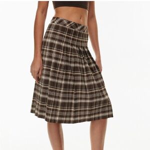 NWOT Aritzia Sunday Best Olive Midi Pleated Skirt